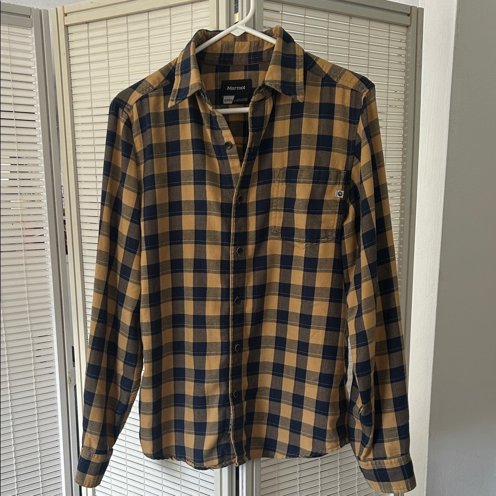 Marmot Navy and Beige Plaid Shirt